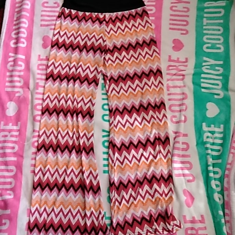Park Avenue wide leg polyester and spandex pants